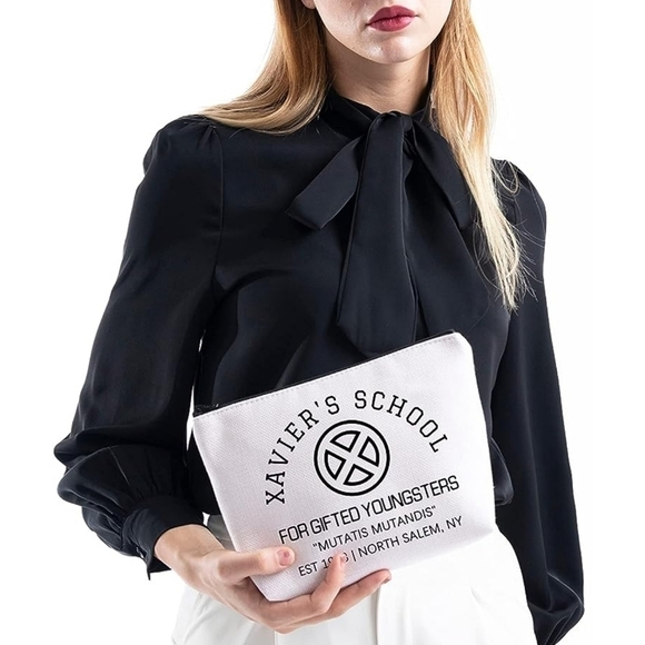 X-Men Xavier's School for Gifted Youngsters Makeup Travel Bag - Picture 3 of 7